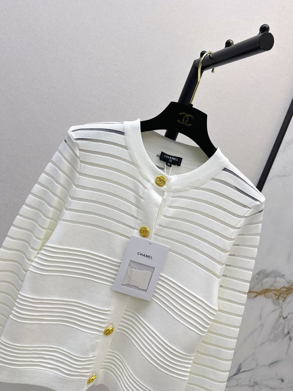 26FW New Striped Jacquard Crew-Neck Cardigan 🖤