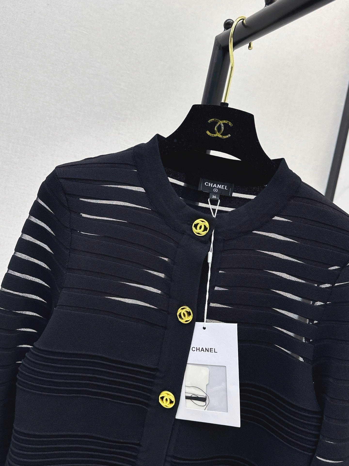 26FW New Striped Jacquard Crew-Neck Cardigan 🖤