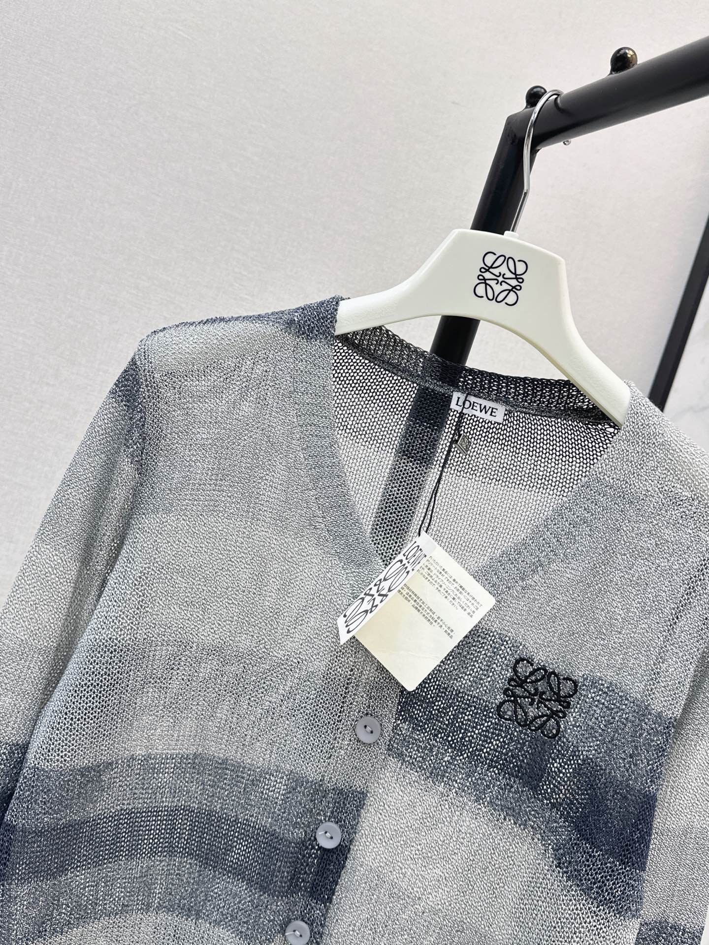 26FW New V-Neck Striped Knit Cardigan 🤍