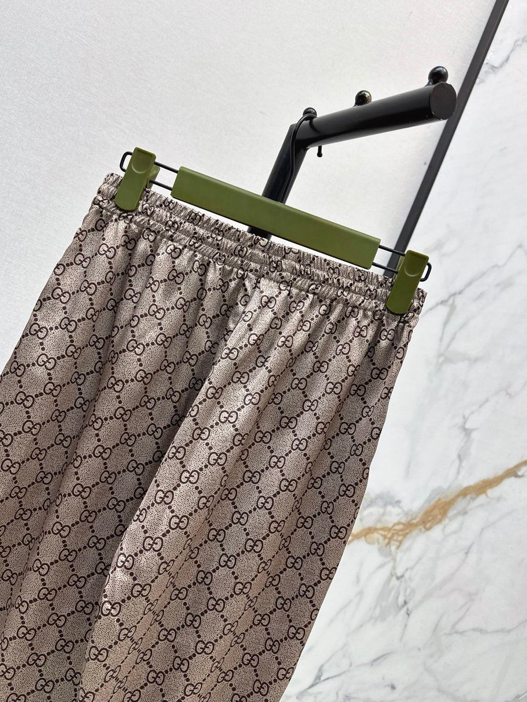 26FW New GG-print trousers 🖤