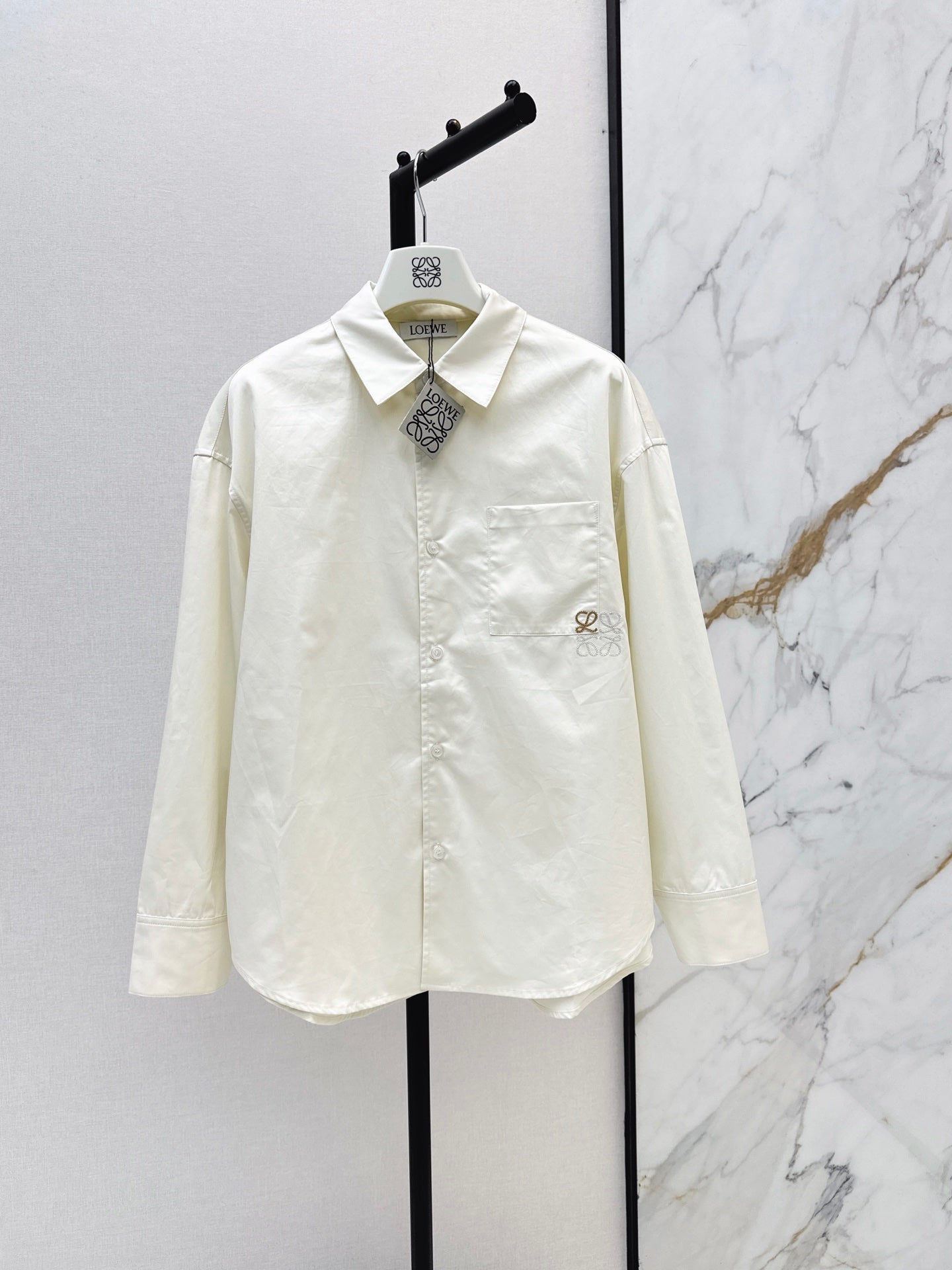 🔥Highest Quality🔥26FW New Minimalist & Relaxed Style: Logo-Embroidered Shirt in Creamy Apricot 🤍
