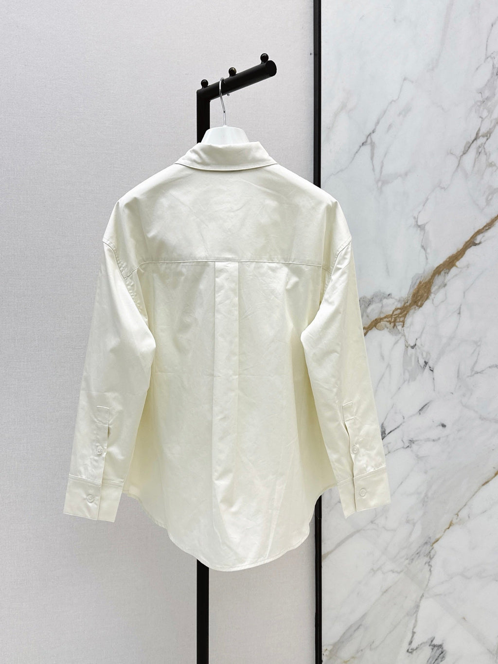 🔥Highest Quality🔥26FW New Minimalist & Relaxed Style: Logo-Embroidered Shirt in Creamy Apricot 🤍