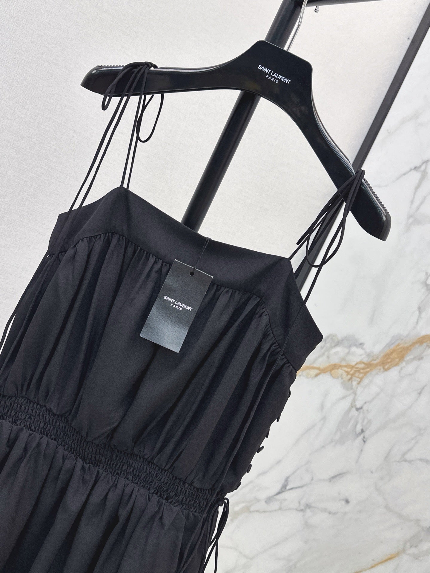 26FW New: French Minimalist Lightweight Slit Camisole Dress 🖤