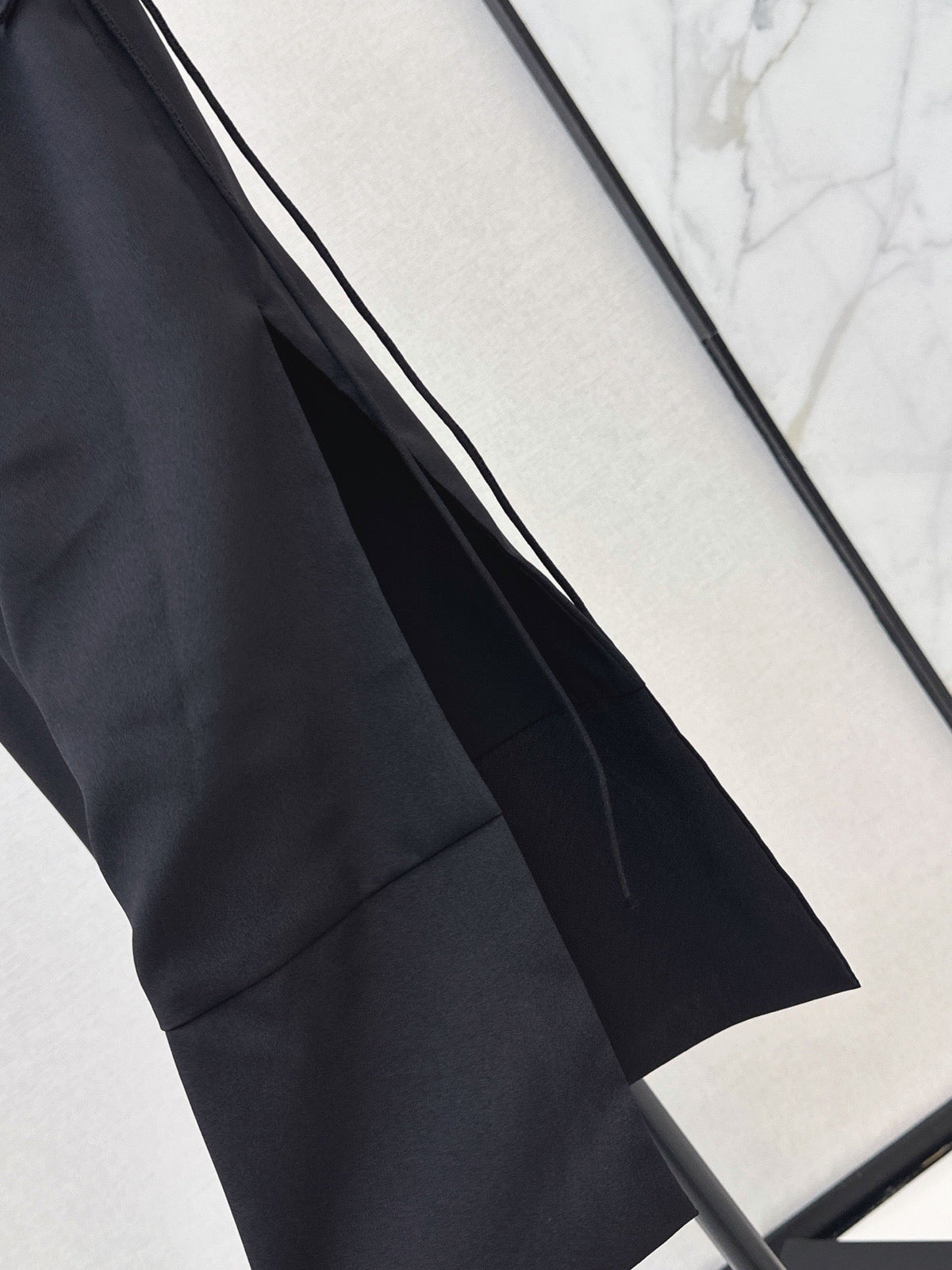 26FW New: French Minimalist Lightweight Slit Camisole Dress 🖤