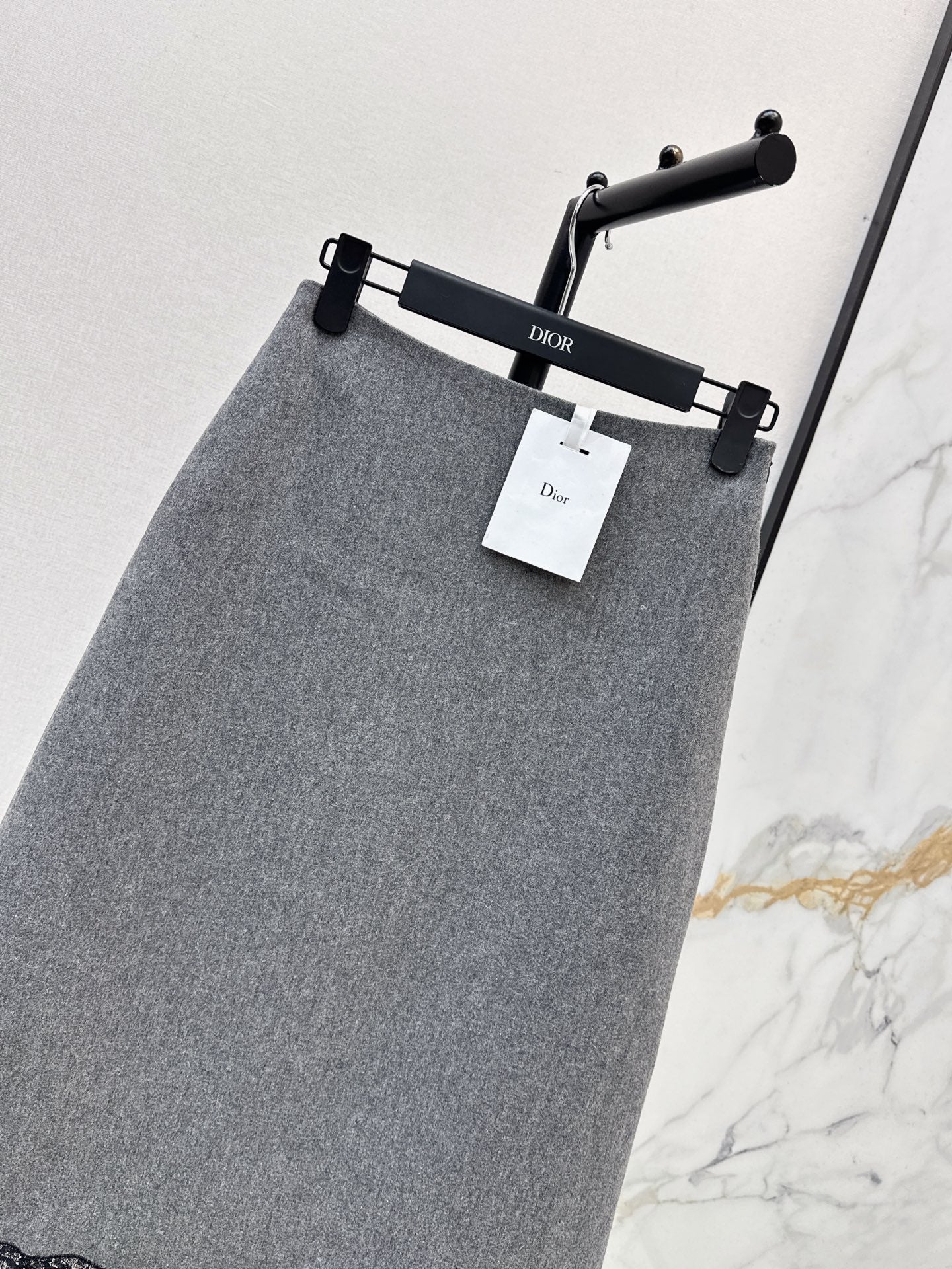 26FW New High-Waisted A-Line Skirt with Lace Paneling 🩶