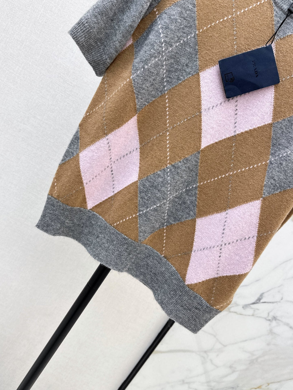 26FW New Pink-Brown Argyle Cashmere Short-Sleeve Knit Top 🩶