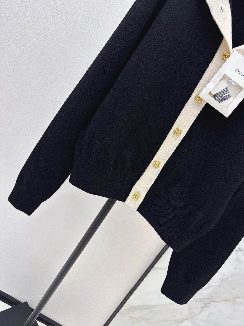 🔥Highest Quality🔥 26FW New Color-Block Nautical-Style Collared Knit Cardigan 🖤