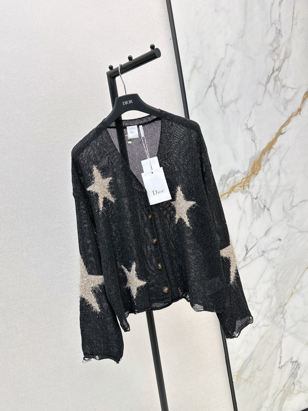 26FW New V-neck Cardigan with Jacquard Star Pattern 🤍