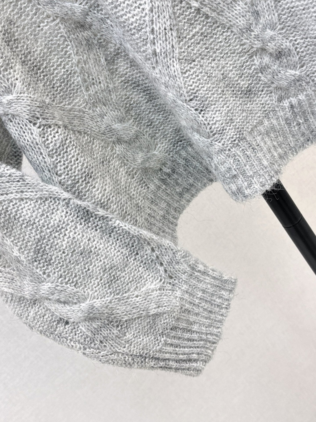 26FW New Logo Letter Embroidery Crewneck Sweater 🩶