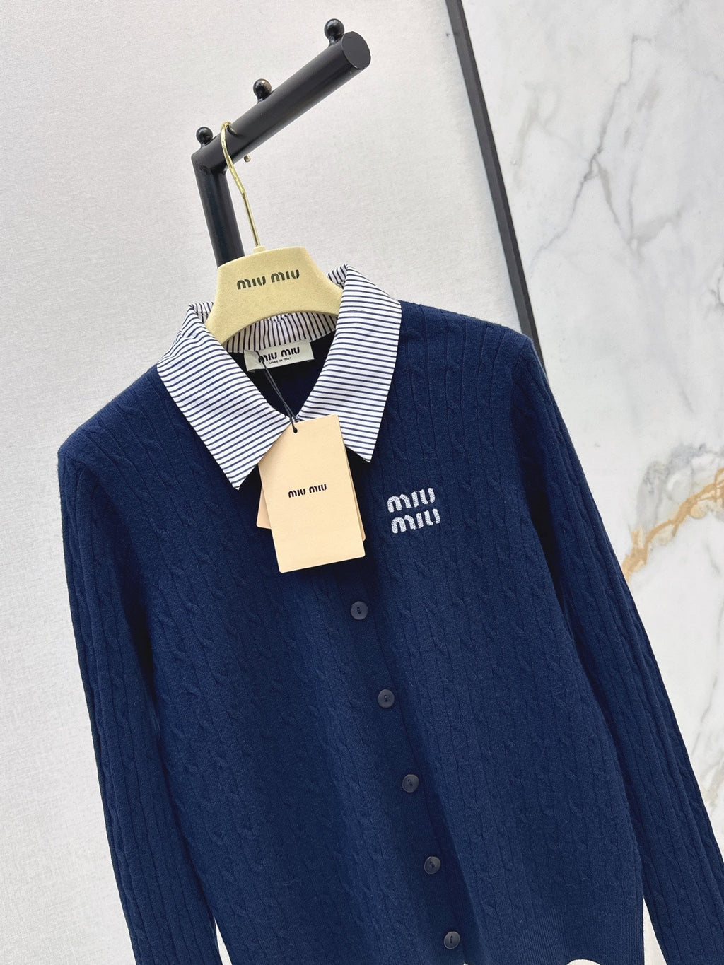 26FW New Color-Block Striped Collared Knit Cardigan 🖤