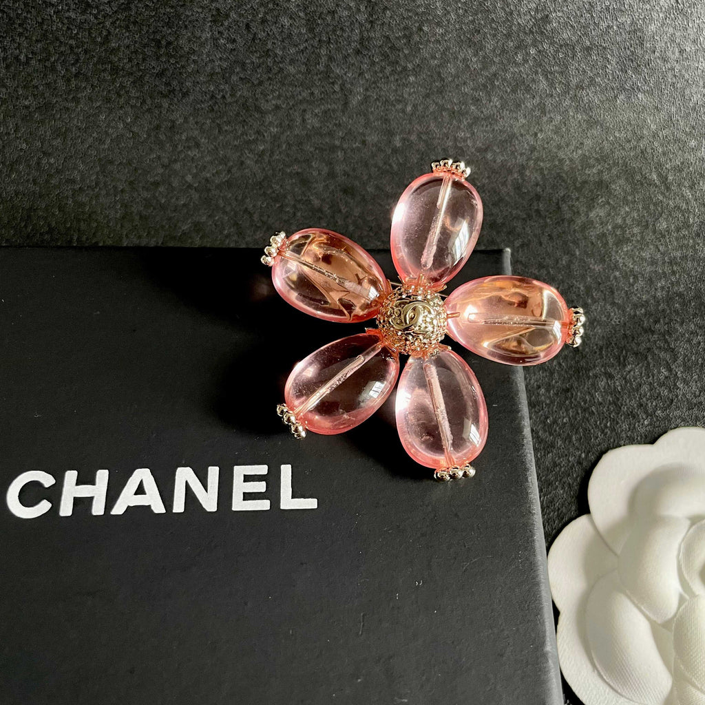 26FW New Double-C Brooch
