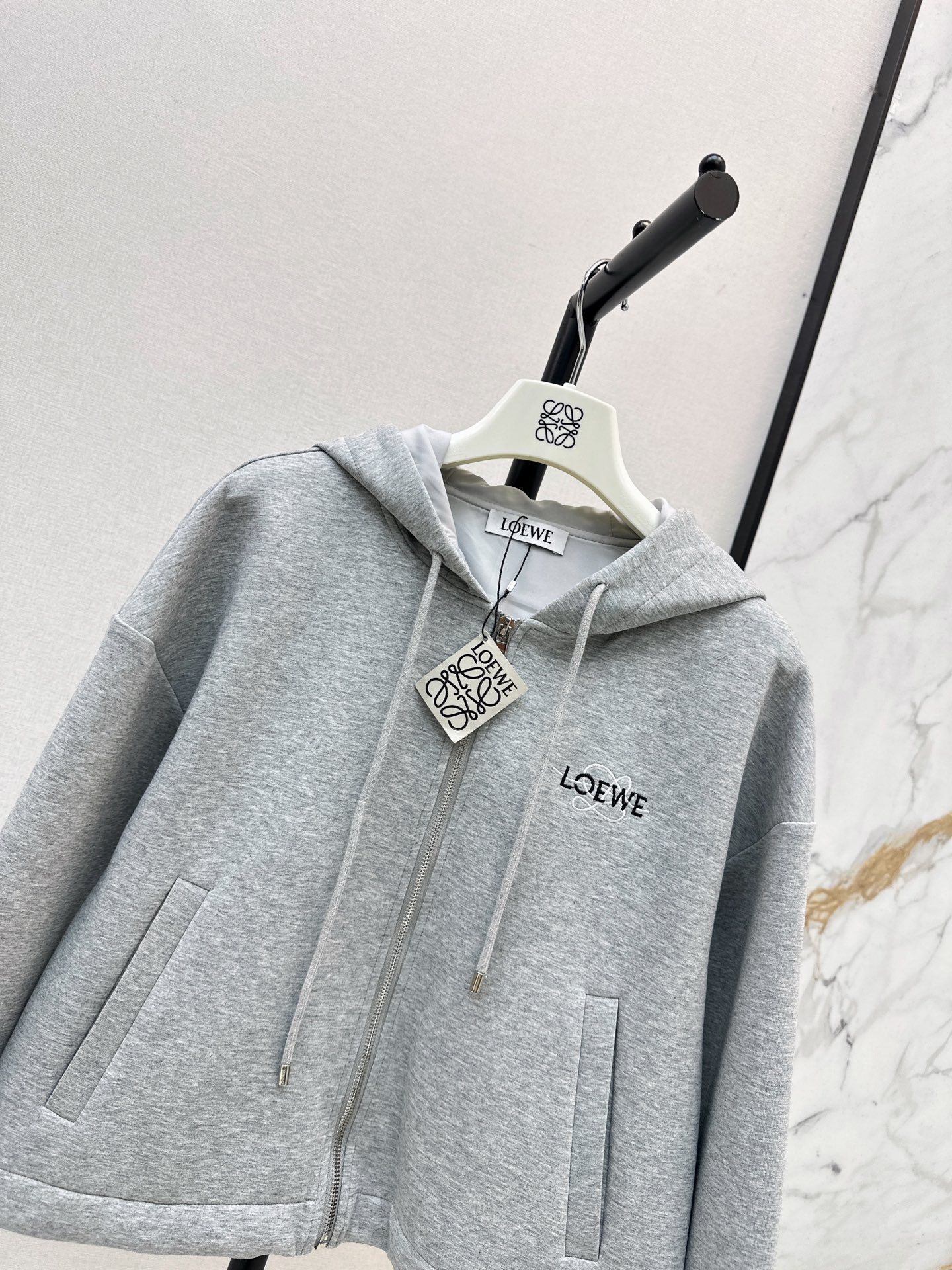 26FW New Logo-Embellished Hooded Jacket 🩶