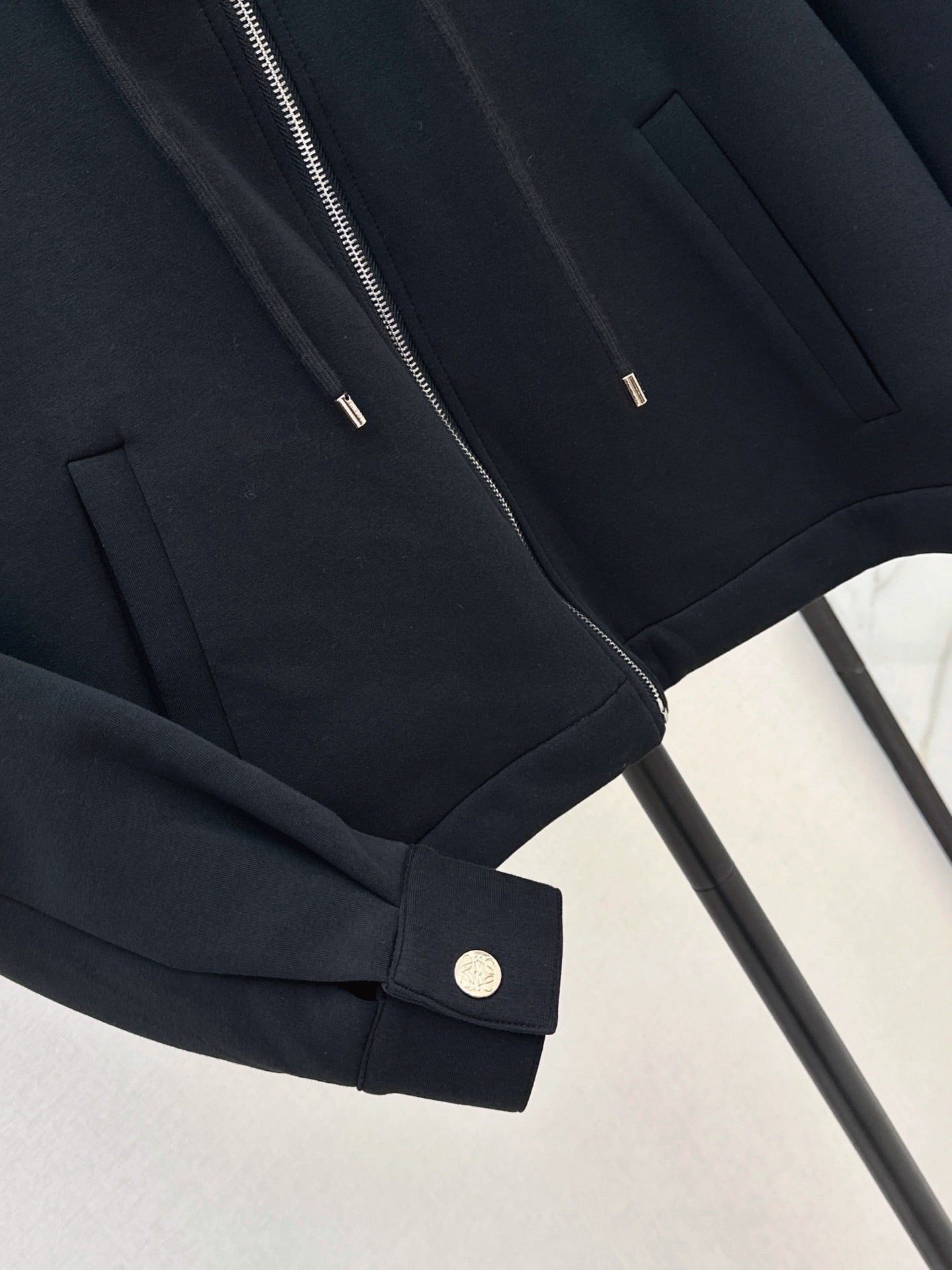 26FW New Logo-Embellished Hooded Jacket 🩶