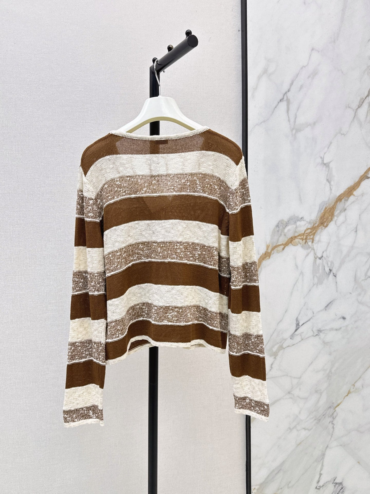 26FW New Loose-Fit Striped Long-Sleeve Knit Cardigan with Embroidered Logo 🤎