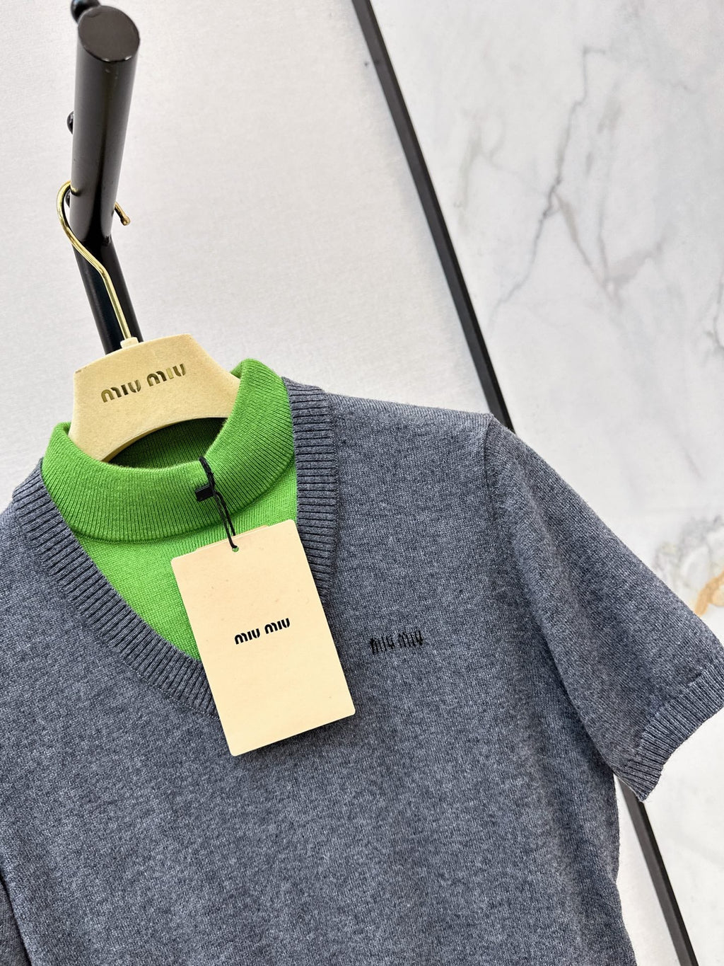 26FW New Mock-Layer High-Neck Cropped Knit Top 🩶
