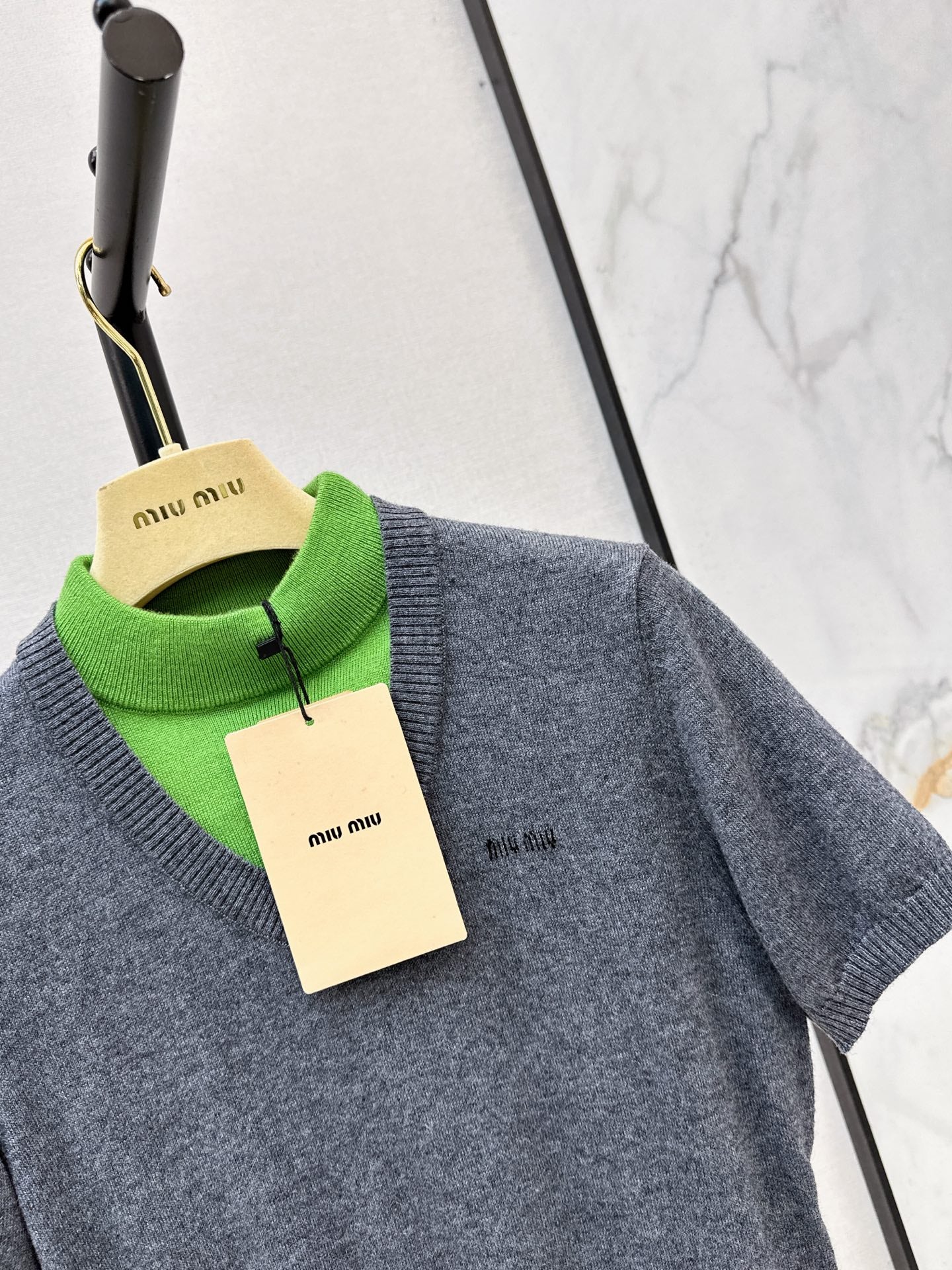 26FW New Mock-Layer High-Neck Cropped Knit Top 🩶