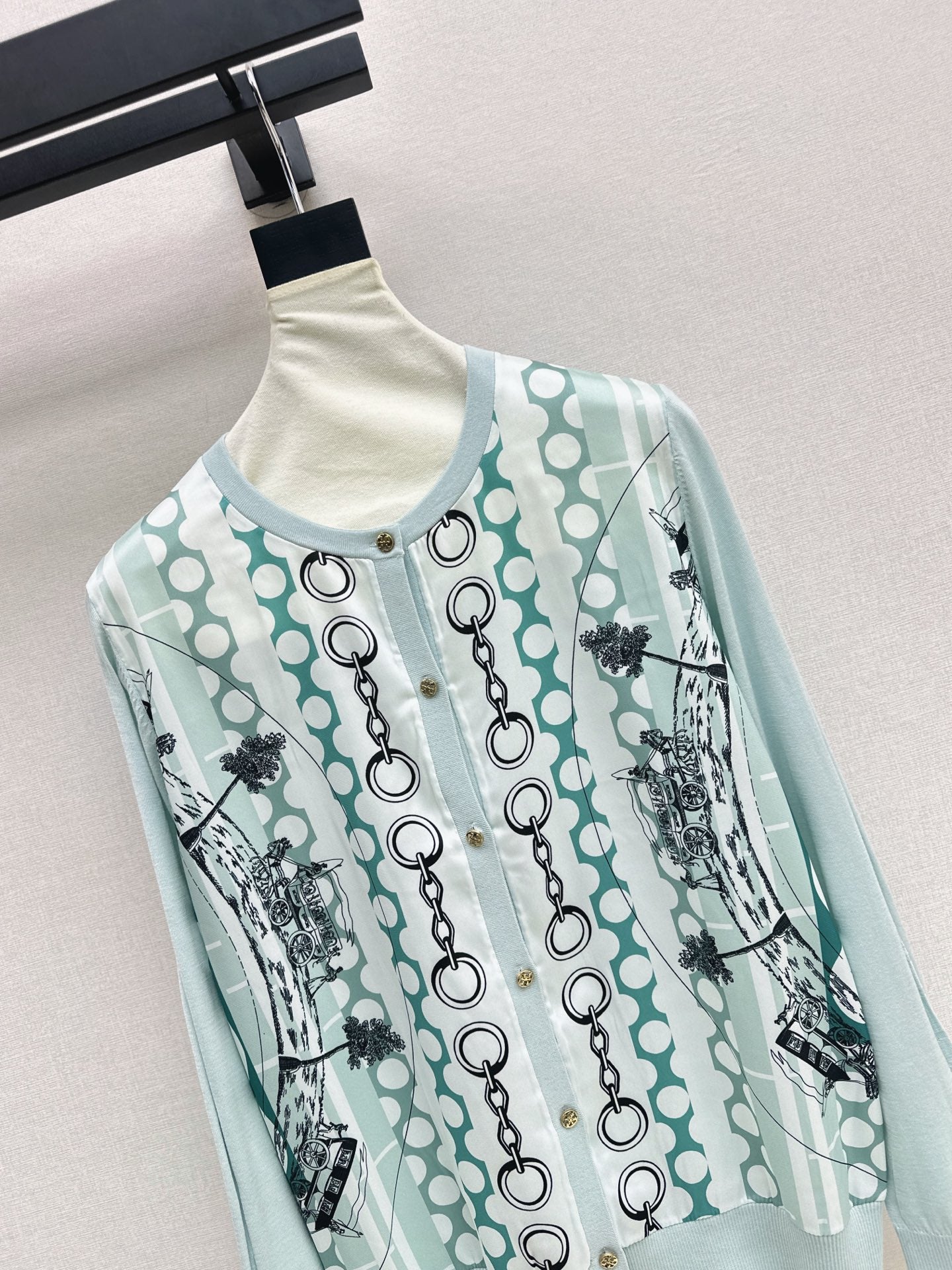 26FW New Long-Sleeve Knit Cardigan with Mixed Prints 🖤