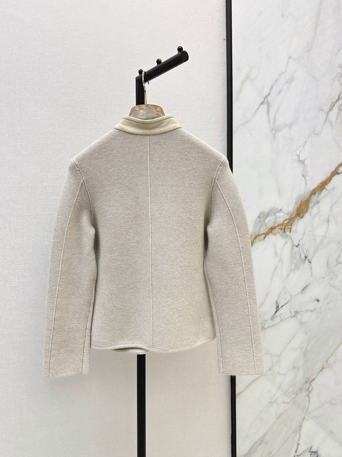 🔥Highest Quality🔥26FW New: Custom-design knit jacket featuring a blend of cashmere and suede 🤎