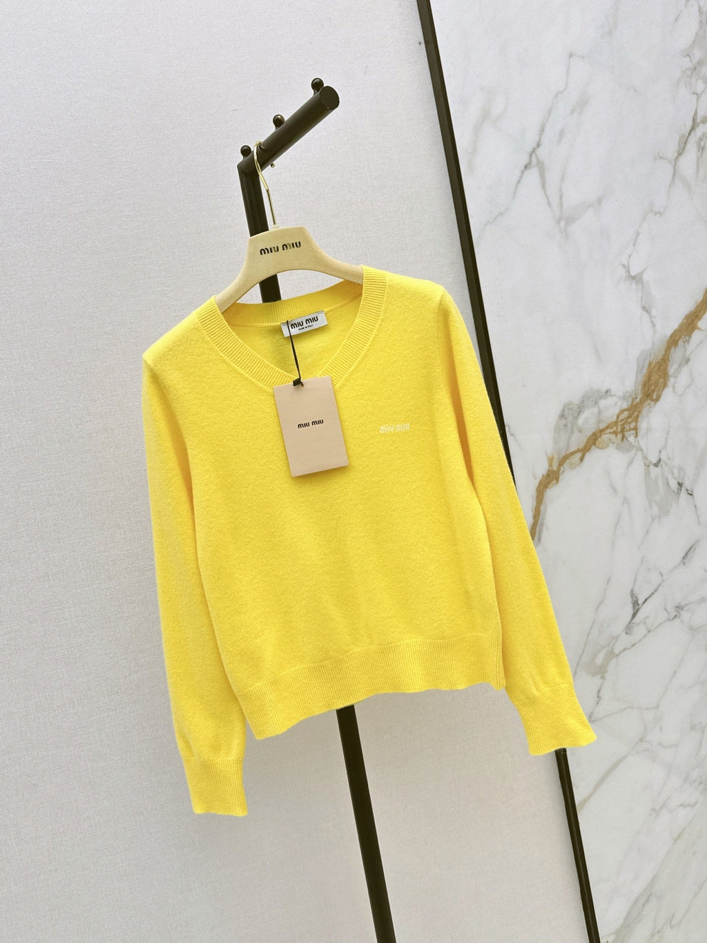 26FW New Loose-Fit Crewneck Sweater 💛